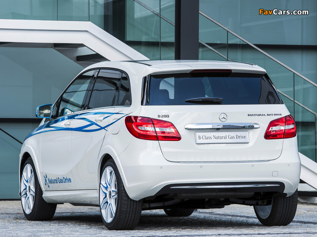 Mercedes-Benz B 200 CNG (W246) 2013 images (640 x 480)