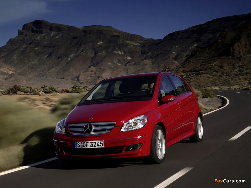 Photos of Mercedes-Benz B 200 Turbo (W245) 2005–08 (800 x 600)