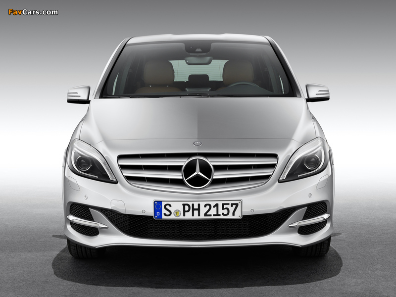 Photos of Mercedes-Benz B 200 CNG (W246) 2013 (800 x 600)