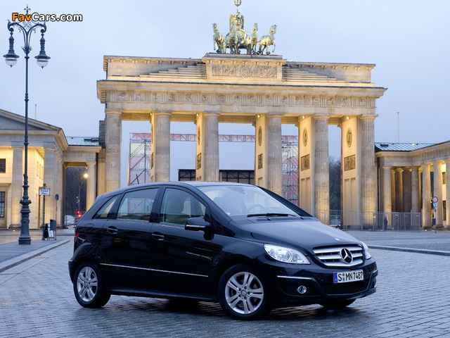 Pictures of Mercedes-Benz B 200 CDI (W245) 2008–11 (640 x 480)