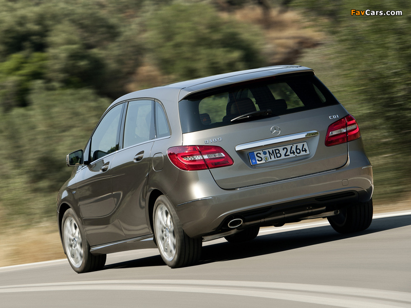 Pictures of Mercedes-Benz B 180 CDI BlueEfficiency (W246) 2011 (800 x 600)