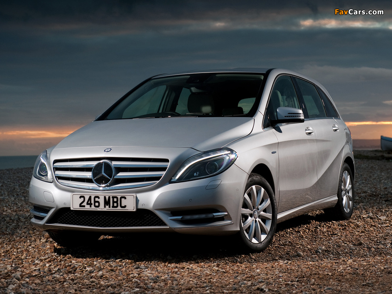 Pictures of Mercedes-Benz B 180 CDI BlueEfficiency UK-spec (W246) 2012 (800 x 600)