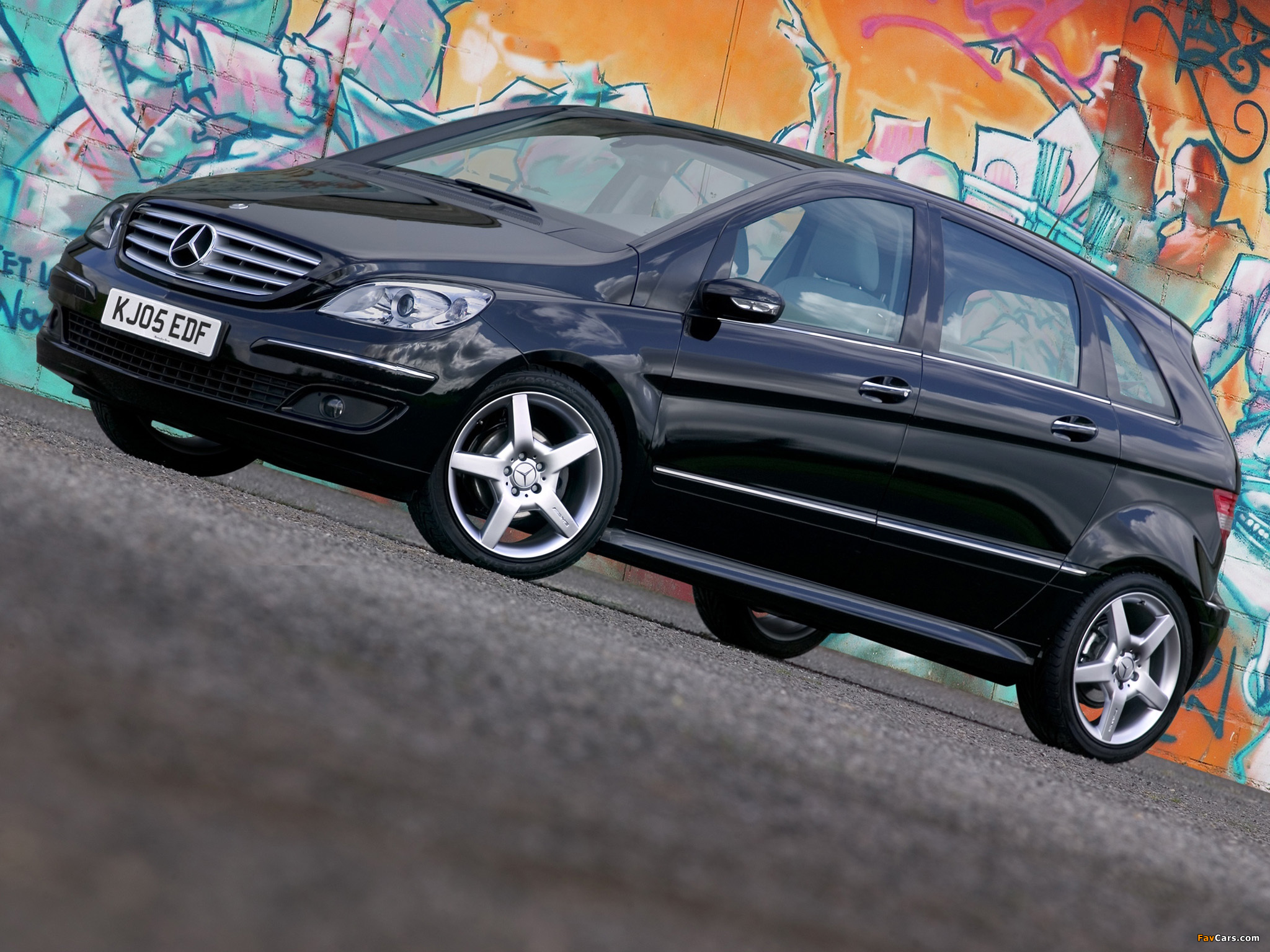 Mercedes-Benz B-Klasse UK-spec (W245) 2008–11 wallpapers (2048 x 1536)