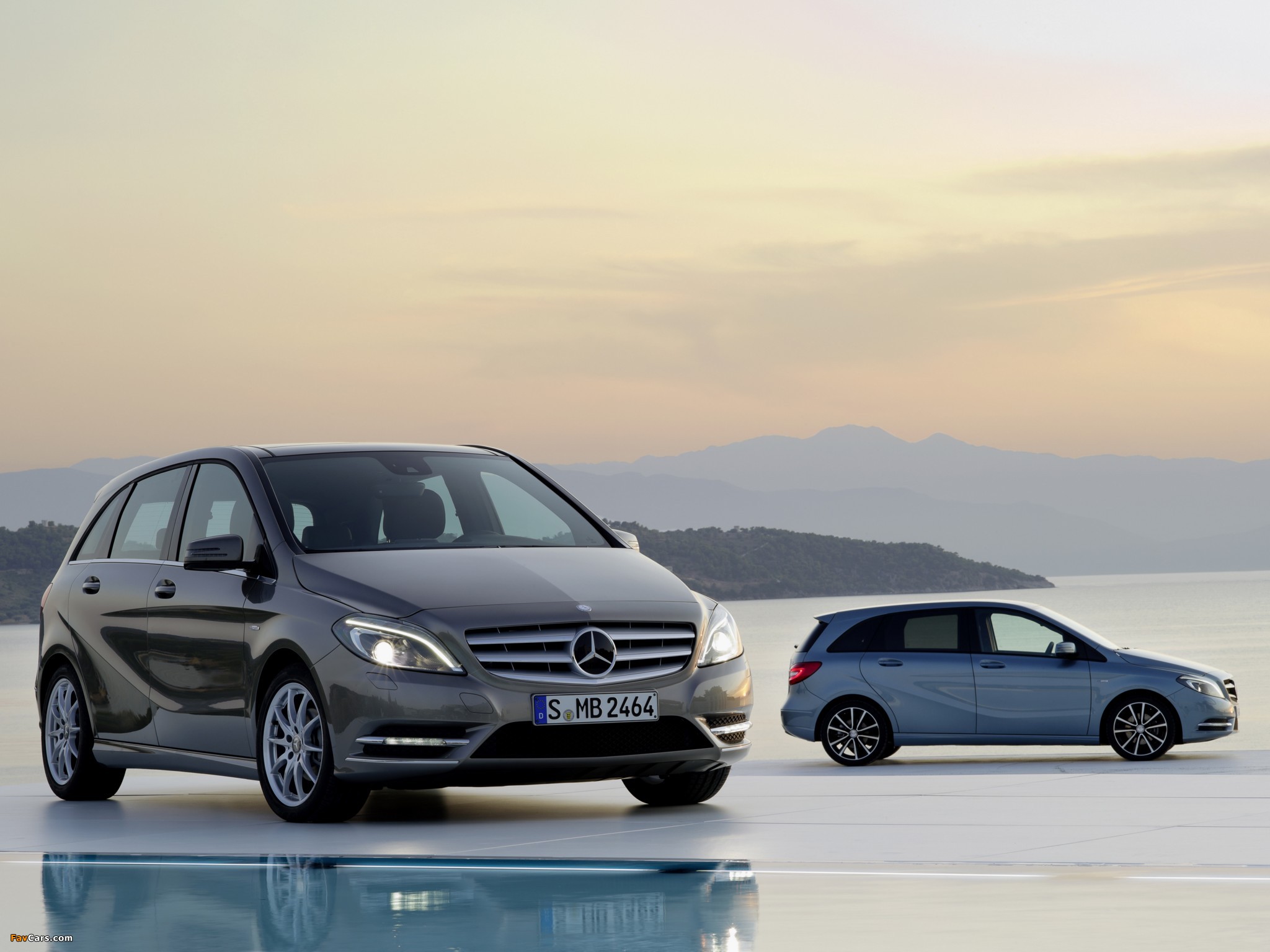 Mercedes-Benz B-Klasse wallpapers (2048 x 1536)