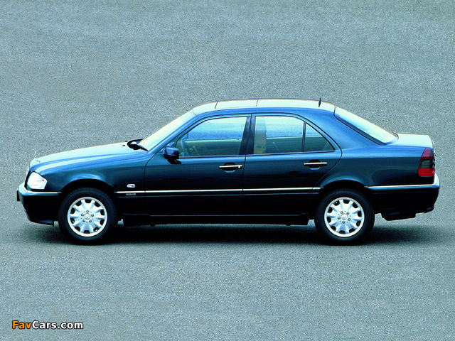 Images of Mercedes-Benz C 280 (W202) 1997–2000 (640 x 480)