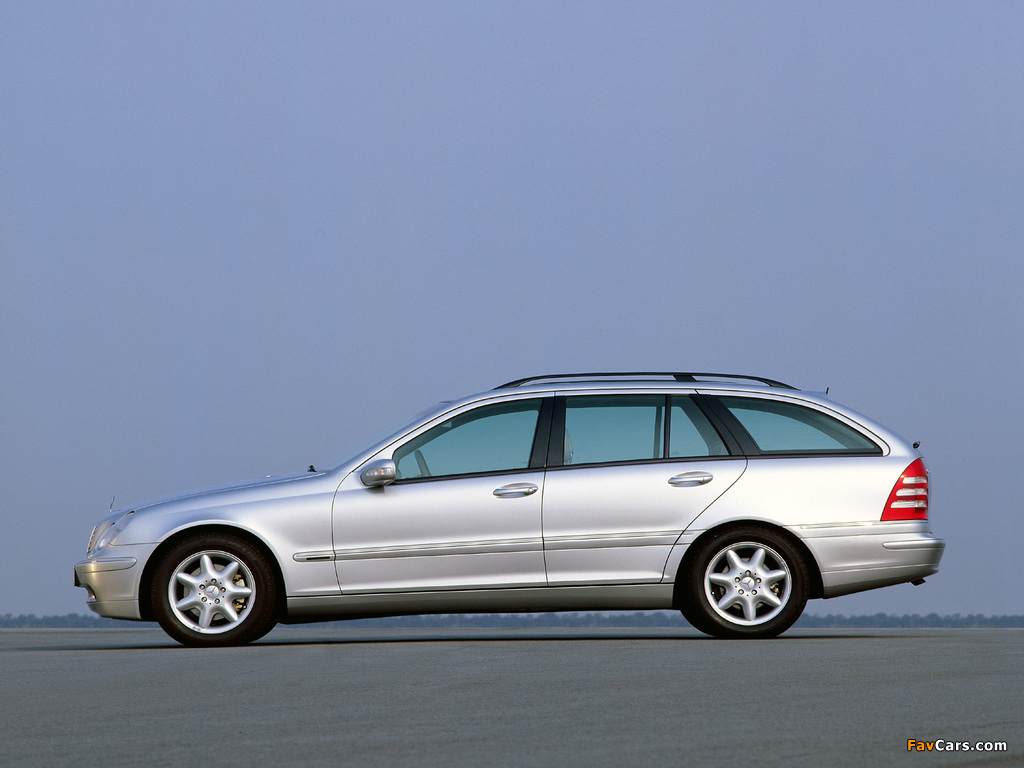 Images of Mercedes-Benz C 350 Estate (S203) 2005–07 (1024 x 768)
