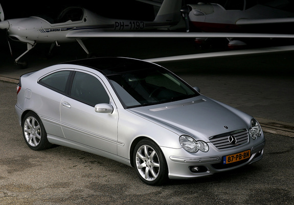 Images of Mercedes-Benz C 180 Kompressor Sportcoupe (C203) 2005–07