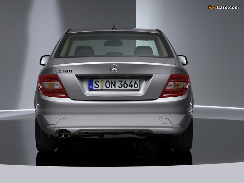 Images of Mercedes-Benz C 180 (W204) 2007–11 (800 x 600)