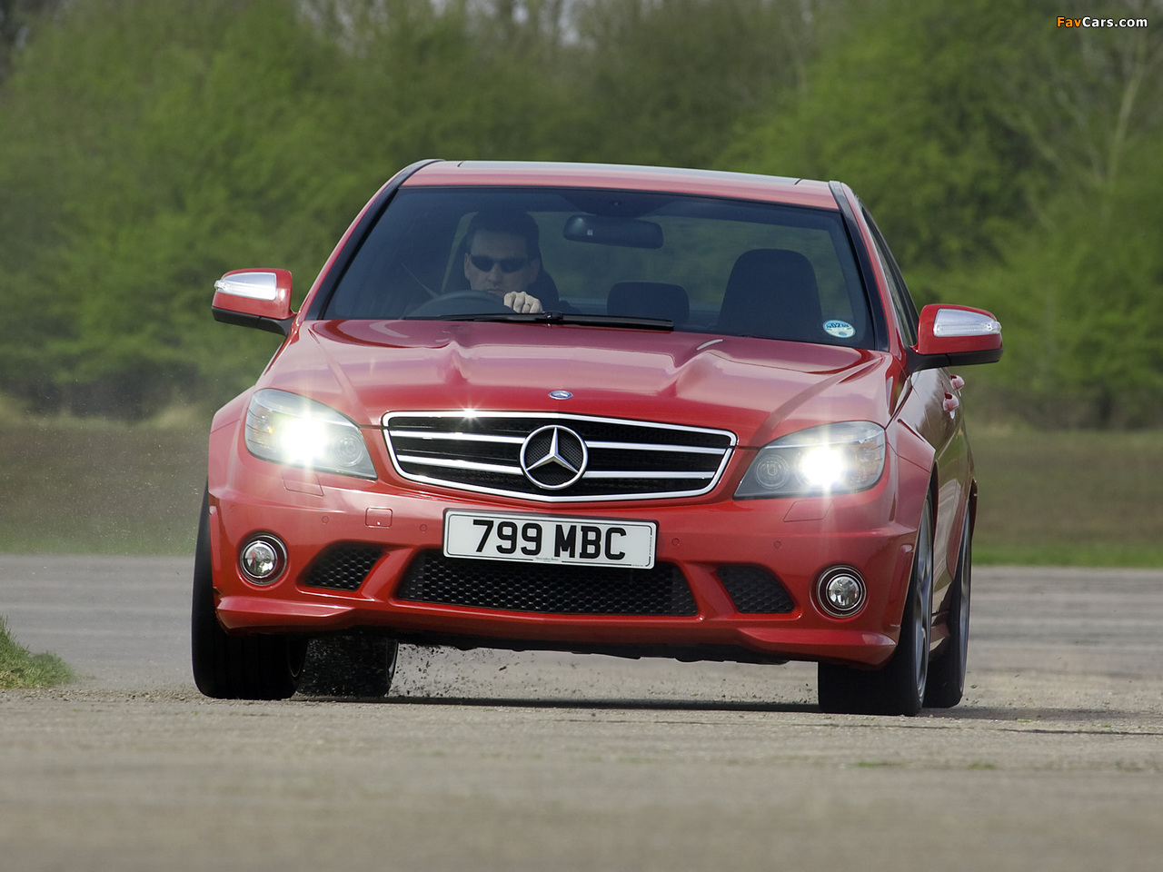 Images of Mercedes-Benz C 63 AMG UK-spec (W204) 2007–11 (1280 x 960)