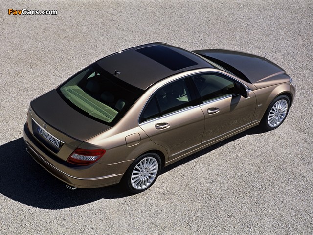 Images of Mercedes-Benz C 350 (W204) 2007–11 (640 x 480)
