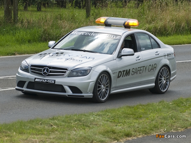 Images of Mercedes-Benz C 63 AMG DTM Safety Car (W204) 2008 (640 x 480)
