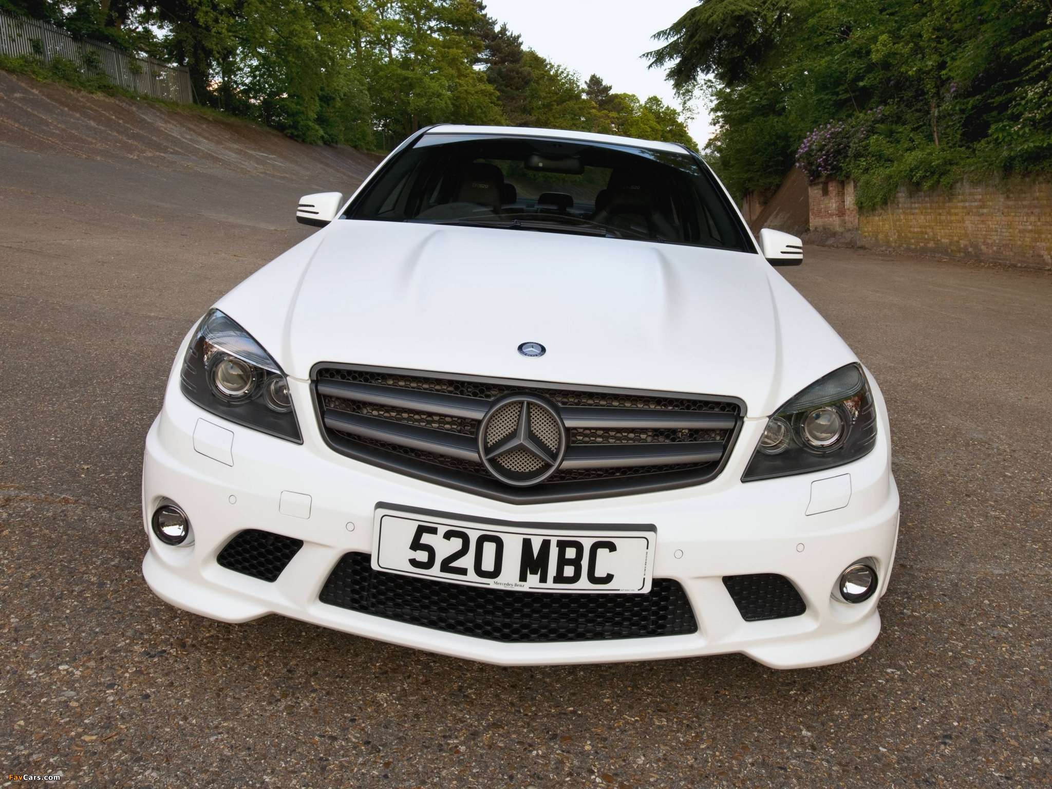 Images of Mercedes-Benz C 63 AMG DR520 (W204) 2010 (2048 x 1536)