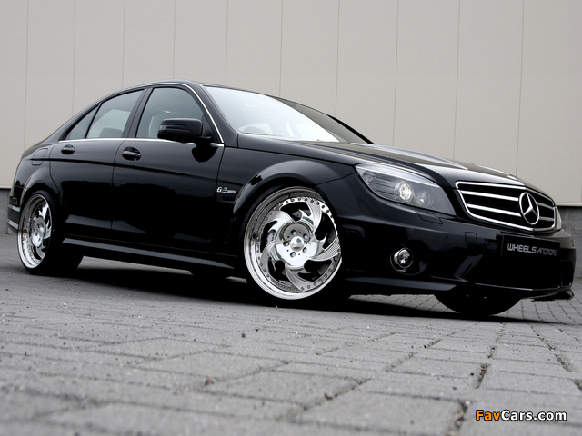 Images of Wheelsandmore Mercedes-Benz C 63 AMG (W204) 2010–11 (640 x 480)