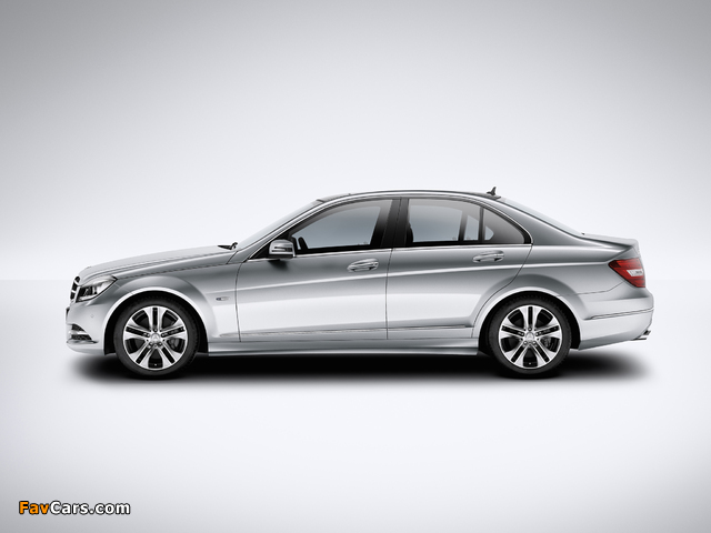 Images of Mercedes-Benz C 350 BlueEfficiency (W204) 2011 (640 x 480)