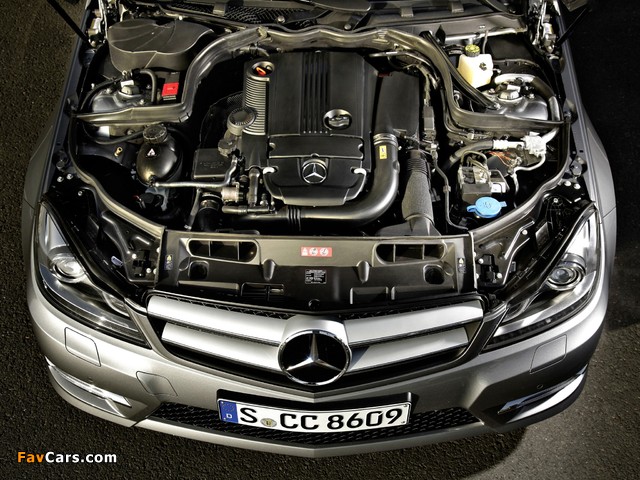 Images of Mercedes-Benz C 250 Coupe (C204) 2011 (640 x 480)