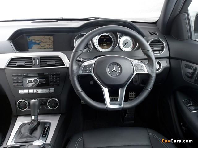 Images of Mercedes-Benz C 220 CDI Coupe UK-spec (C204) 2011 (640 x 480)