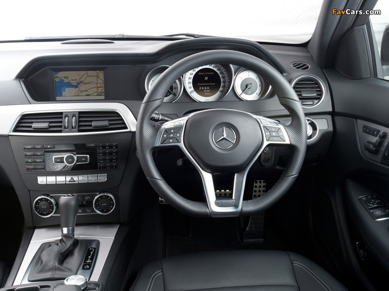 Images of Mercedes-Benz C 220 CDI Coupe UK-spec (C204) 2011 (800 x 600)