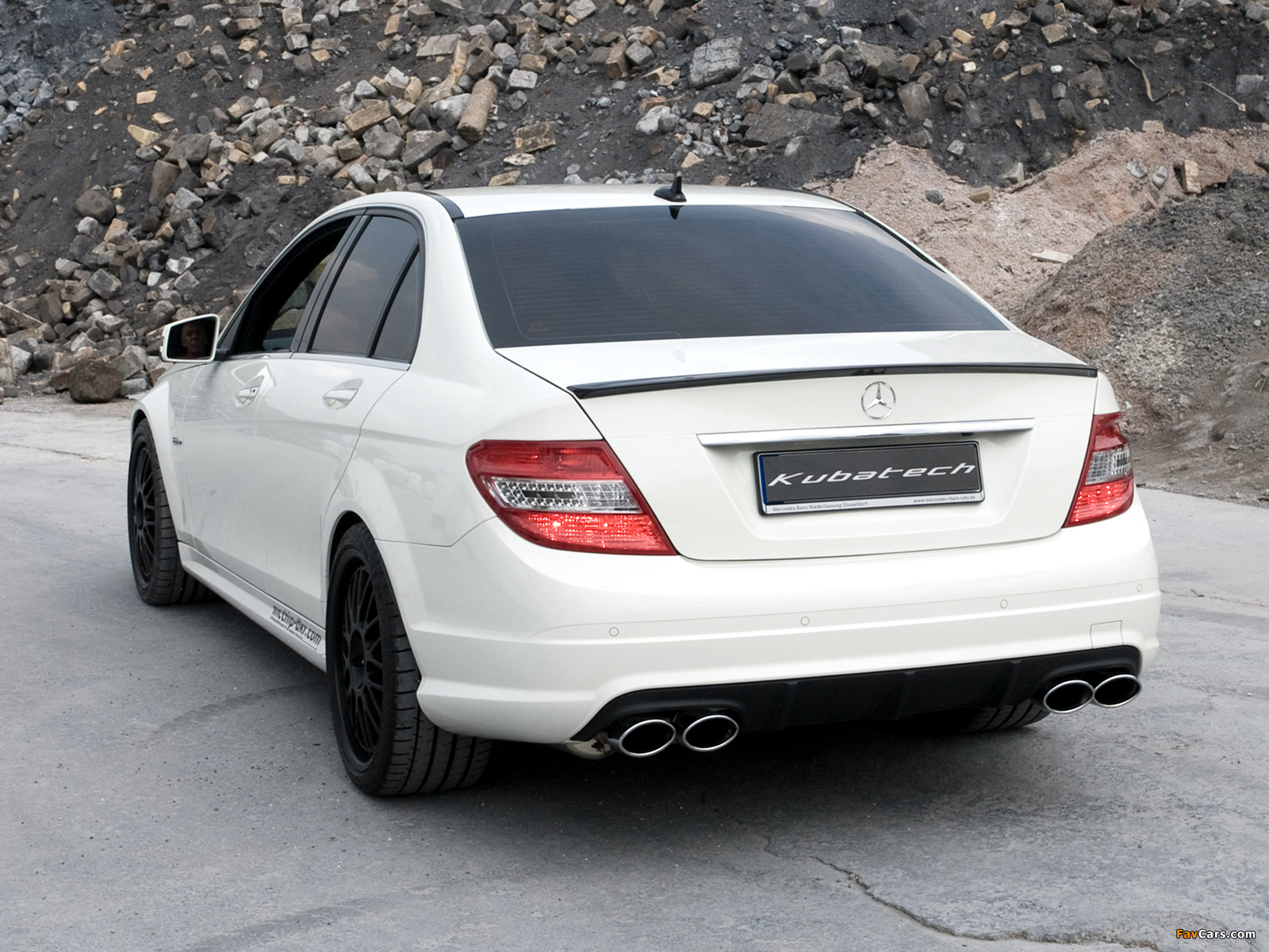 Images of Kubatech Mercedes-Benz C 63 AMG (W204) 2011 (1600 x 1200)
