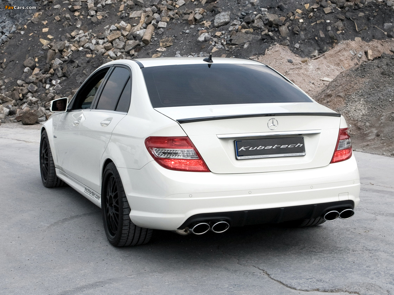 Images of Kubatech Mercedes-Benz C 63 AMG (W204) 2011 (1280 x 960)
