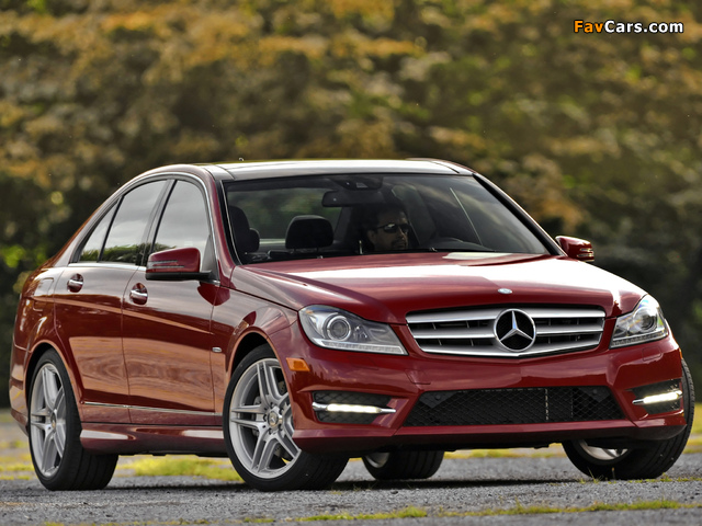 Images of Mercedes-Benz C 350 AMG Sports Package US-spec (W204) 2011 (640 x 480)