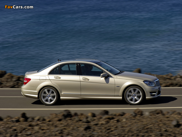 Images of Mercedes-Benz C 350 AMG Sports Package (W204) 2011 (640 x 480)