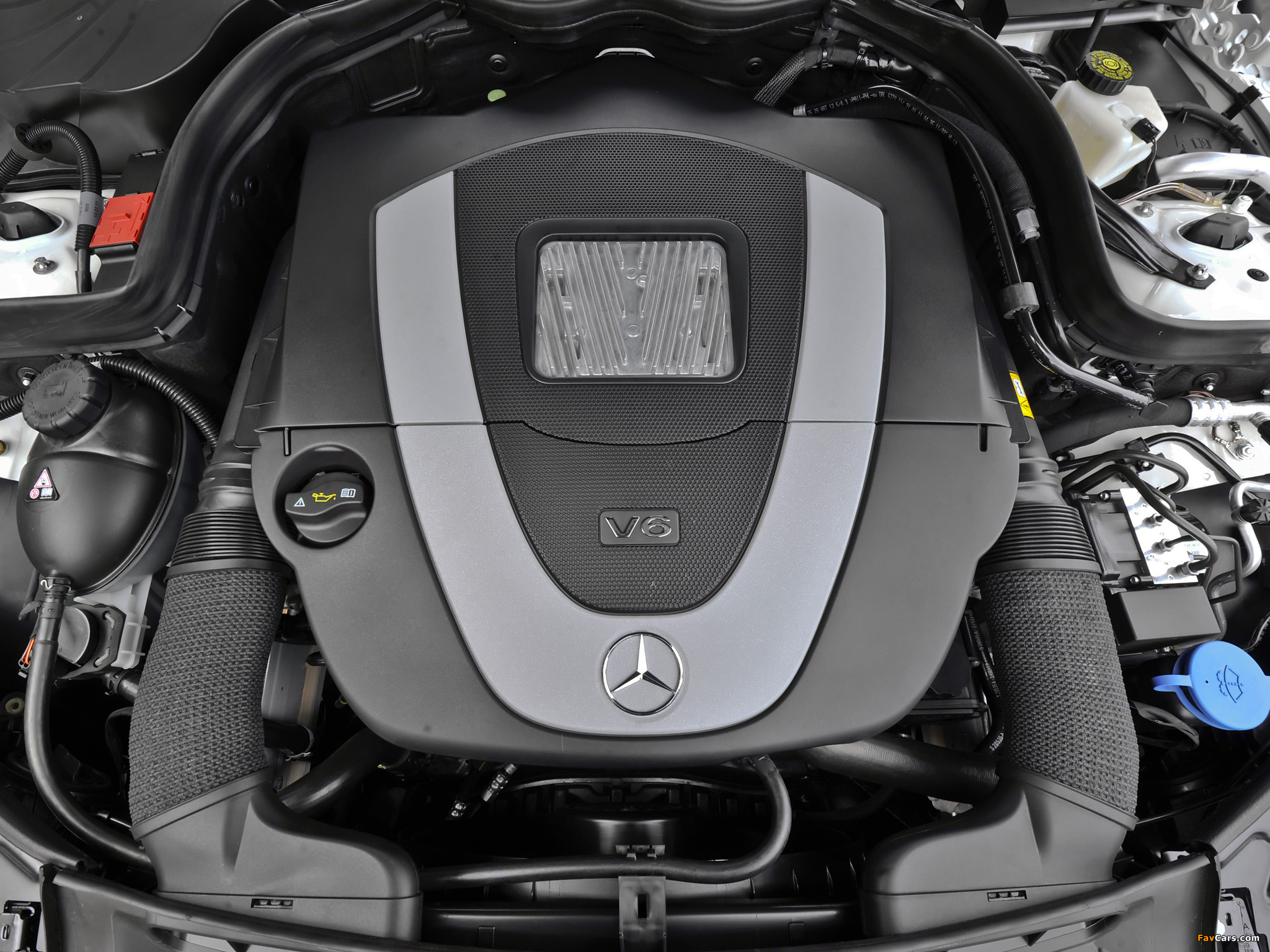 Images of Mercedes-Benz C 300 4MATIC US-spec (W204) 2011 (2048 x 1536)
