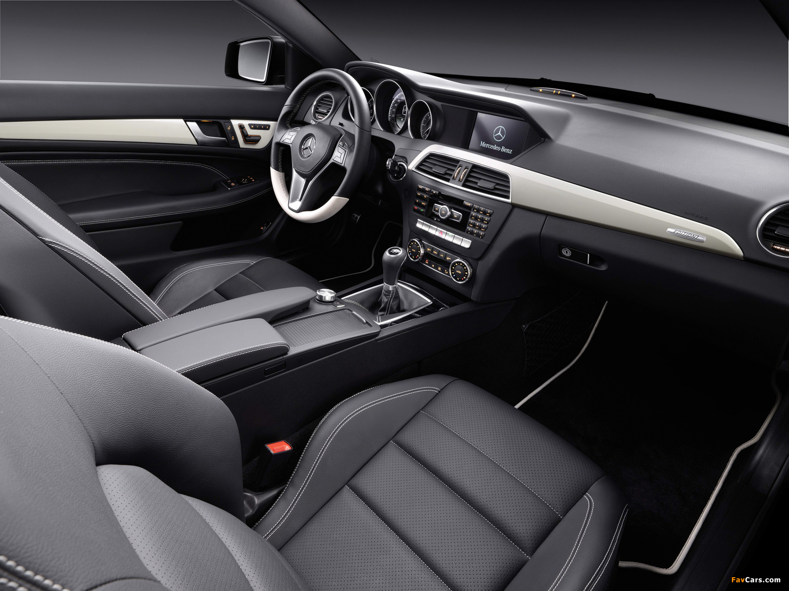 Images of Mercedes-Benz C 250 CDI Coupe (C204) 2011 (1600 x 1200)