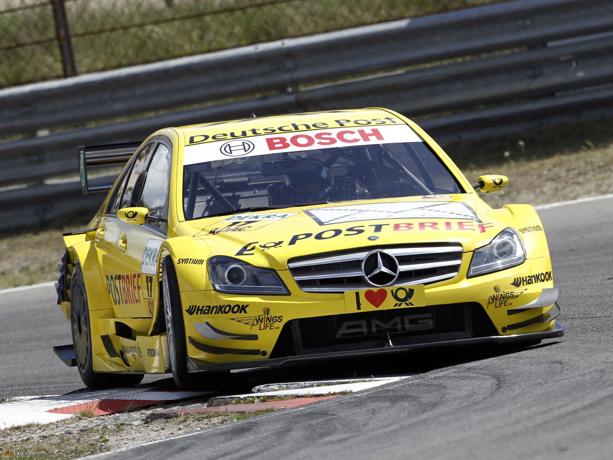 Images of Mercedes-Benz C AMG DTM (W204) 2011 (2048 x 1536)