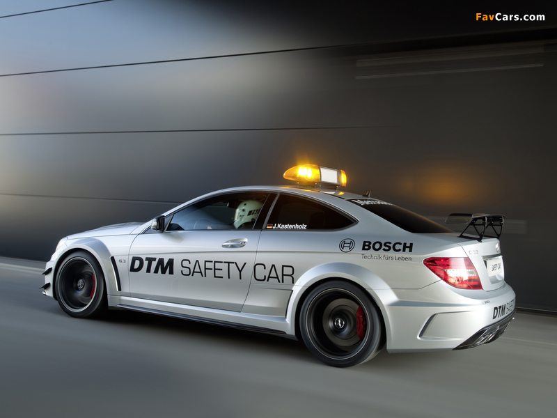 Images of Mercedes-Benz C 63 AMG Black Series Coupe DTM Safety Car (C204) 2012 (800 x 600)