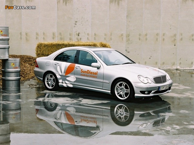 Images of Mercedes-Benz C-Klasse SunDiesel (W203) (640 x 480)