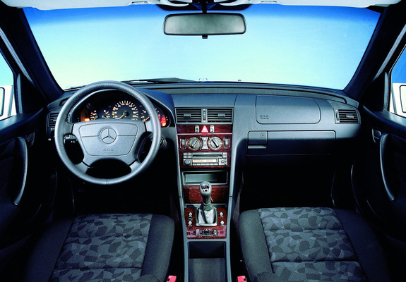 Mercedes-Benz C-Klasse (W202) 1993–2000 images