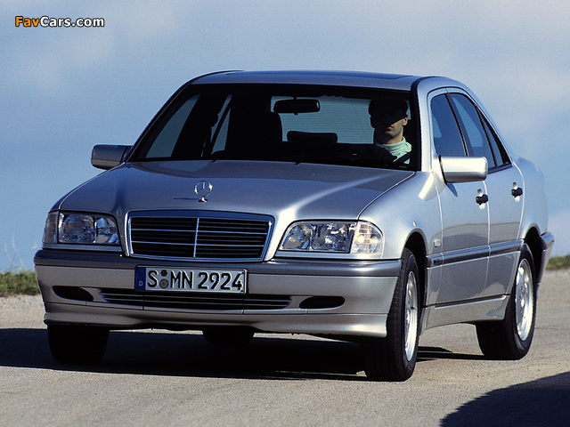 Mercedes-Benz C 250 Turbodiesel (W202) 1995–2000 images (640 x 480)