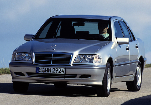 Mercedes-Benz C 250 Turbodiesel (W202) 1995–2000 images