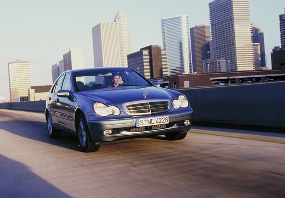 Mercedes-Benz C 180 (W203) 2000–02 images