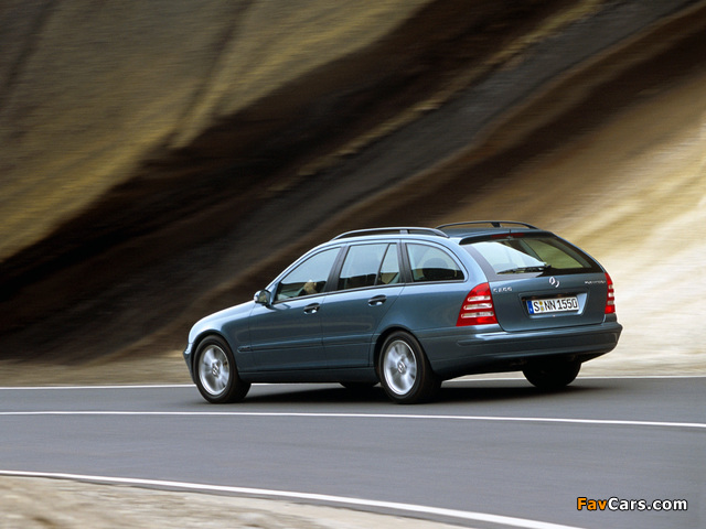 Mercedes-Benz C 200 Kompressor Estate (S203) 2001–07 images (640 x 480)