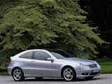 Mercedes-Benz C 30 CDI AMG Sportcoupe (C203) 2002–04 photos