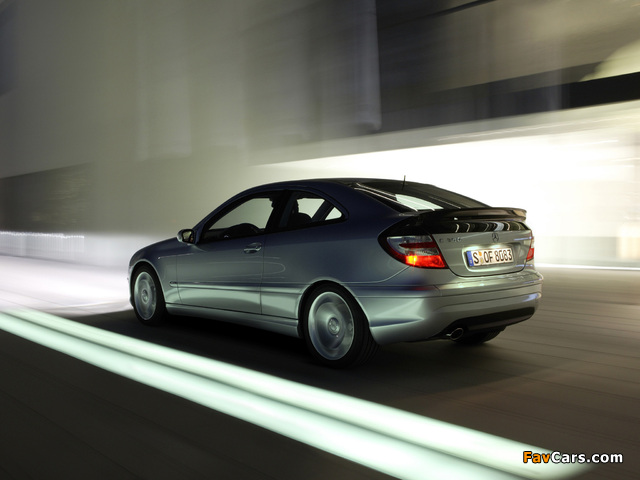 Mercedes-Benz C 350 Sportcoupe (C203) 2005–07 wallpapers (640 x 480)