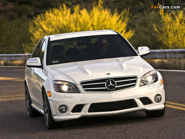 Mercedes-Benz C 63 AMG US-spec (W204) 2007–11 images (640 x 480)