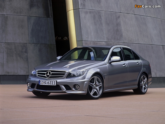 Mercedes-Benz C 63 AMG (W204) 2007–11 images (640 x 480)