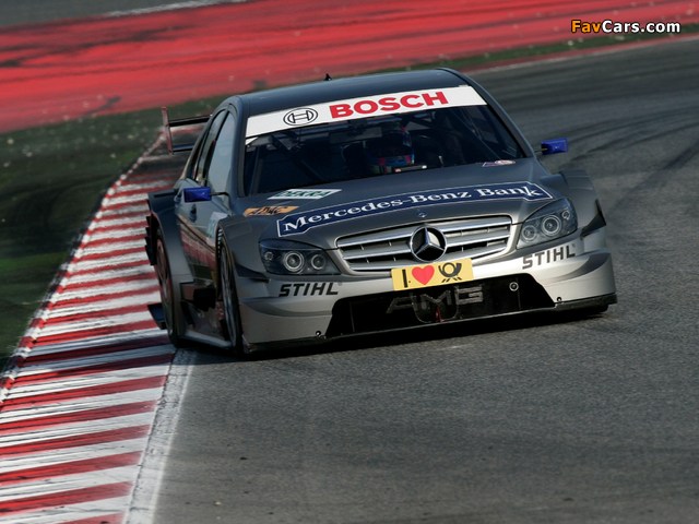 Mercedes-Benz C AMG DTM (W204) 2007–10 photos (640 x 480)