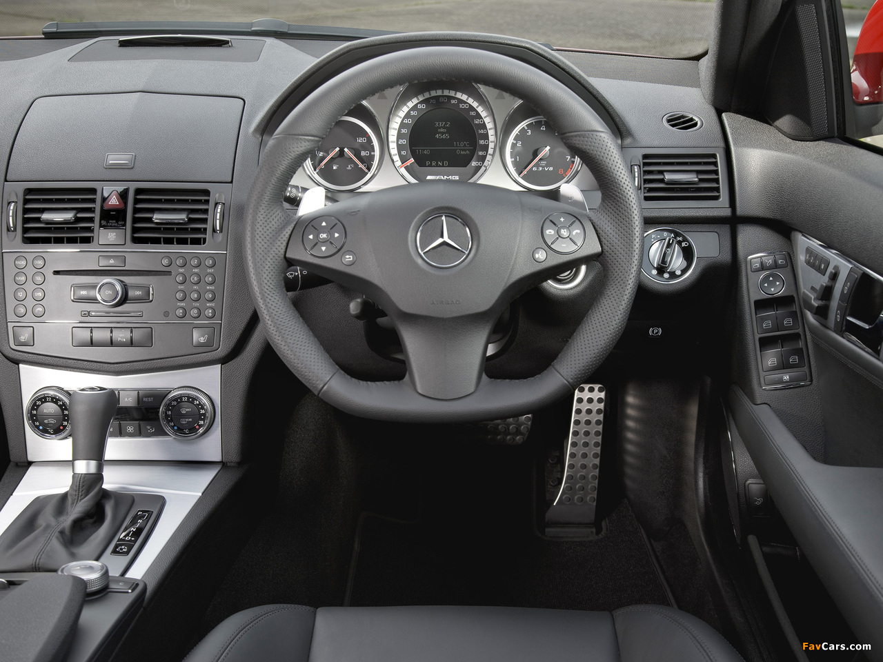 Mercedes-Benz C 63 AMG UK-spec (W204) 2007–11 pictures (1280 x 960)