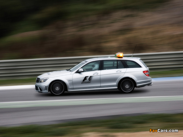 Mercedes-Benz C 63 AMG Estate F1 Medical Car (S204) 2008–10 images (640 x 480)