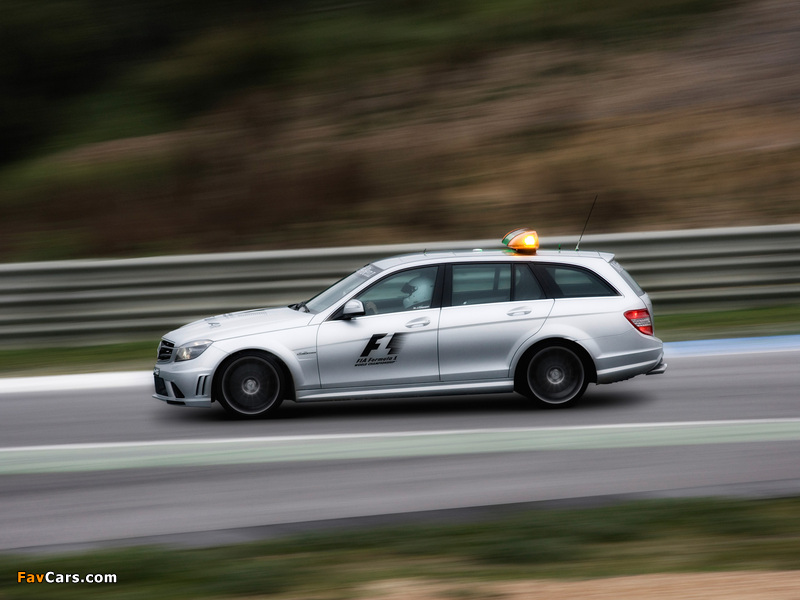 Mercedes-Benz C 63 AMG Estate F1 Medical Car (S204) 2008–10 images (800 x 600)