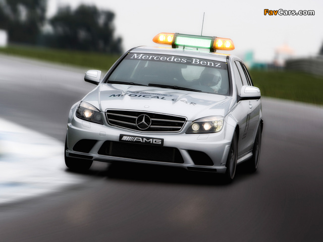 Mercedes-Benz C 63 AMG Estate F1 Medical Car (S204) 2008–10 images (640 x 480)