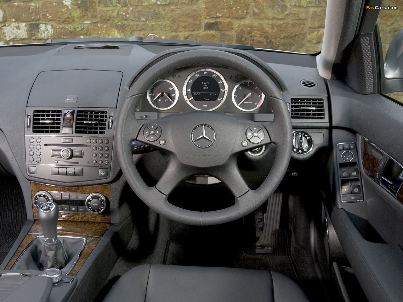Mercedes-Benz C 220 CDI Estate UK-spec (S204) 2008–11 photos (1280 x 960)
