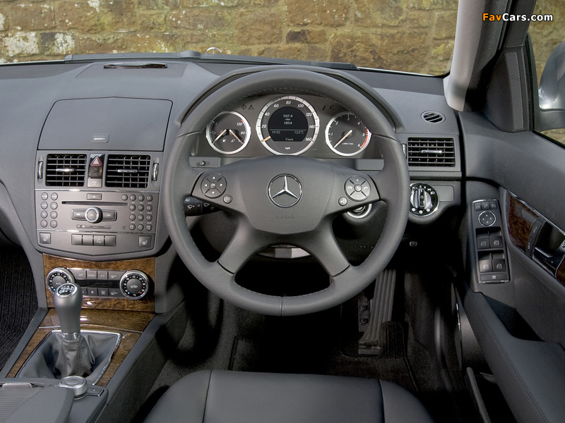 Mercedes-Benz C 220 CDI Estate UK-spec (S204) 2008–11 photos (800 x 600)