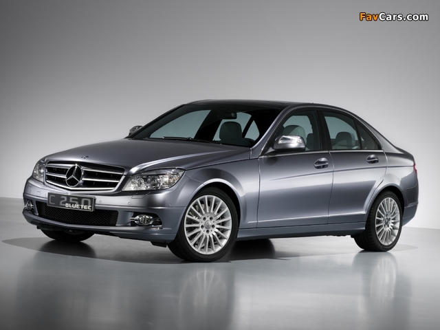 Mercedes-Benz C 250 BlueTec (W204) 2008–11 pictures (640 x 480)