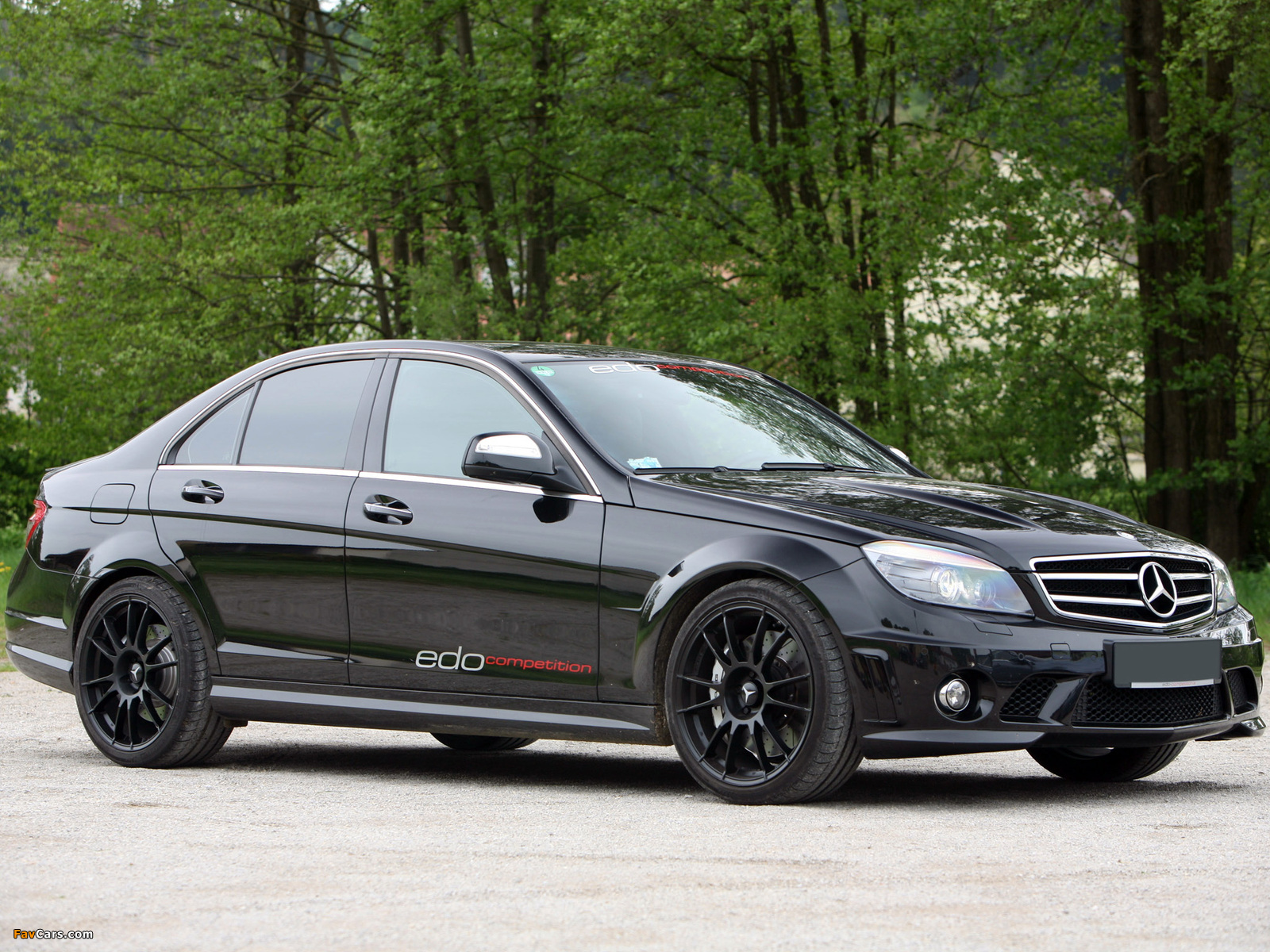 Edo Competition Mercedes-Benz C 63 AMG (W204) 2009–11 images (1600 x 1200)