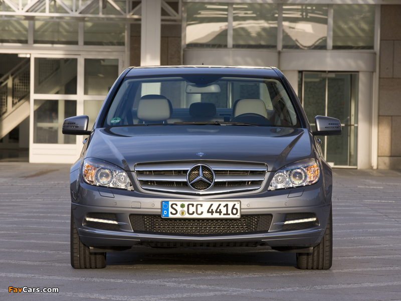 Mercedes-Benz C 220 CDI (W204) 2010–11 photos (800 x 600)