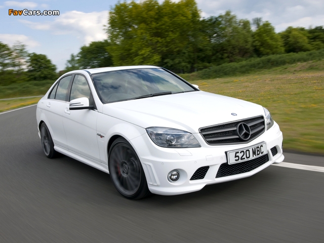 Mercedes-Benz C 63 AMG DR520 (W204) 2010 wallpapers (640 x 480)